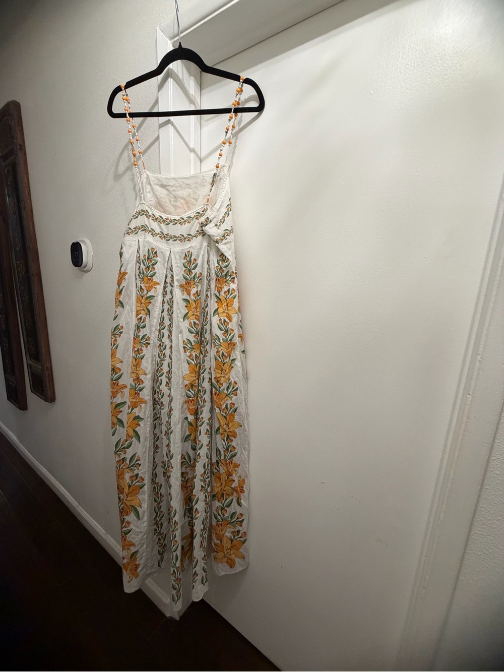 FARM Rio White Maxi Dress with Yellow Floral Print - Picture 7 of 9